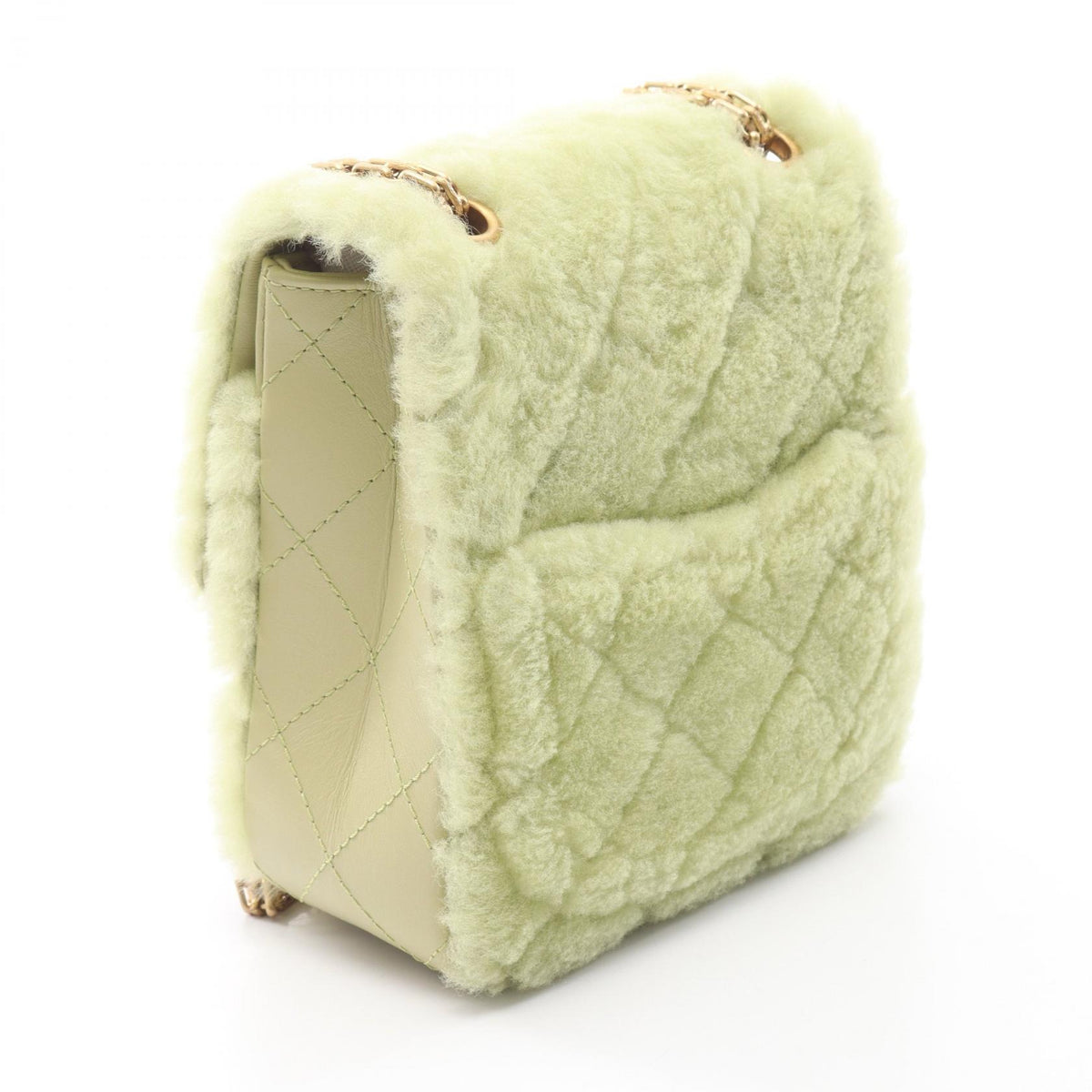 CHANEL 2.55 Matelasse Fur Bag Green