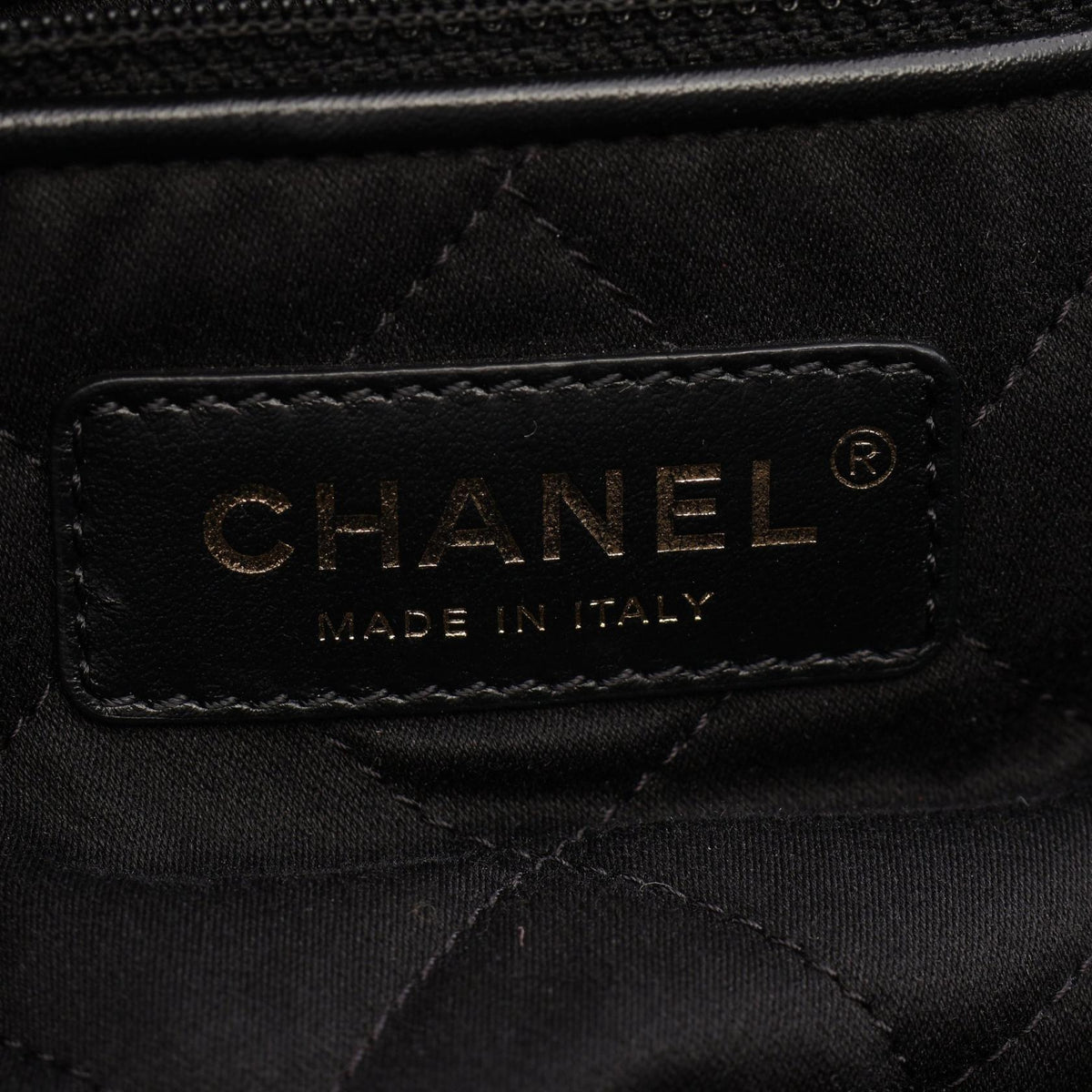 CHANEL 22 Large Leather Backpack Black
