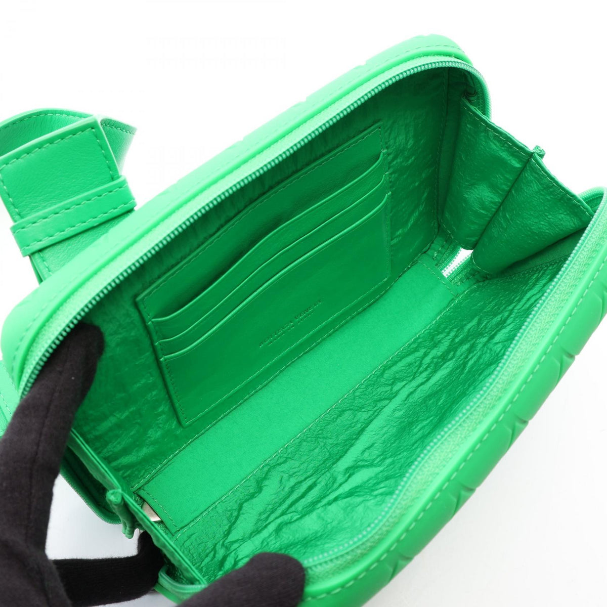 BOTTEGA VENETA Intrecciato Rubber Leather Bag Green