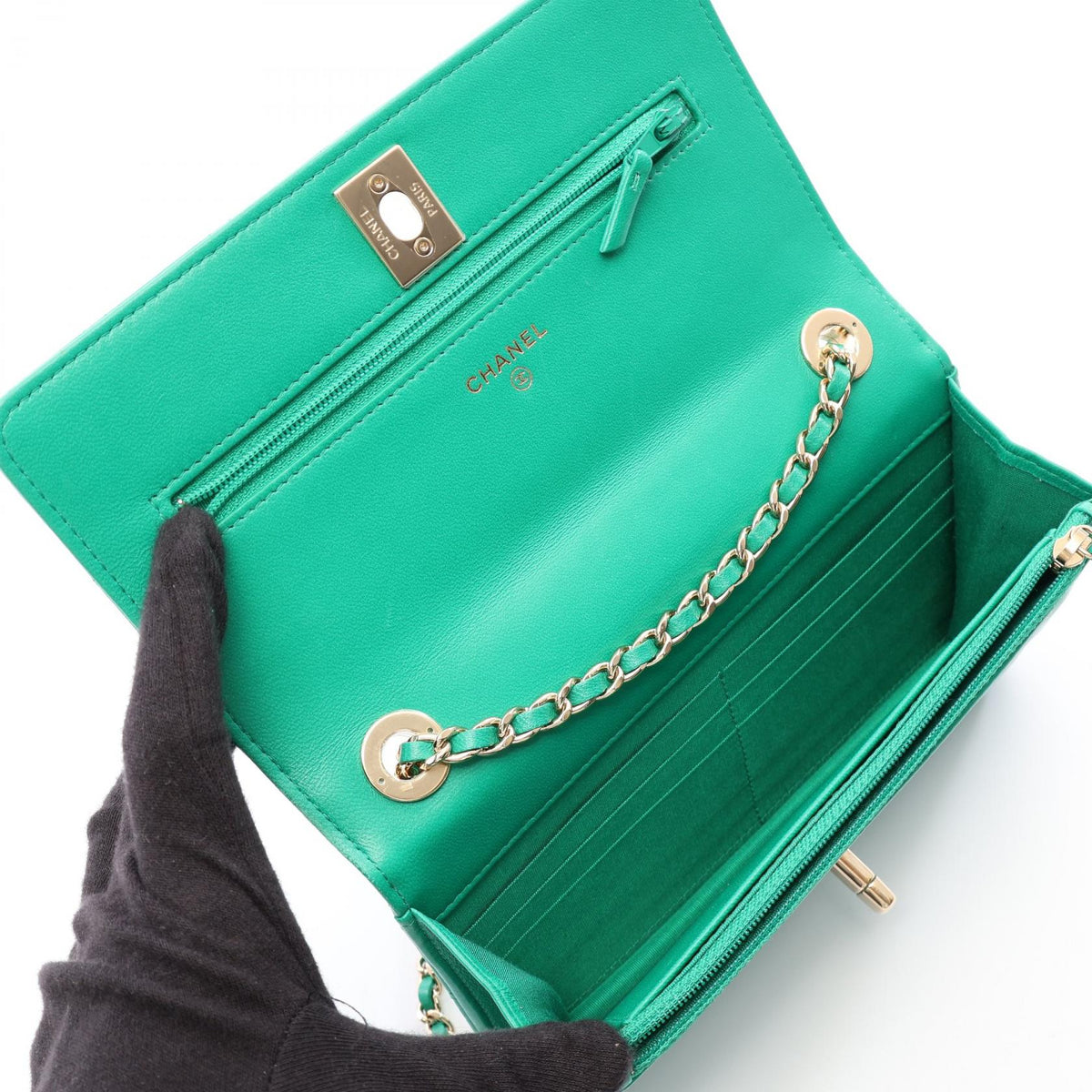 CHANEL Trendy CC Matelasse Bag Green