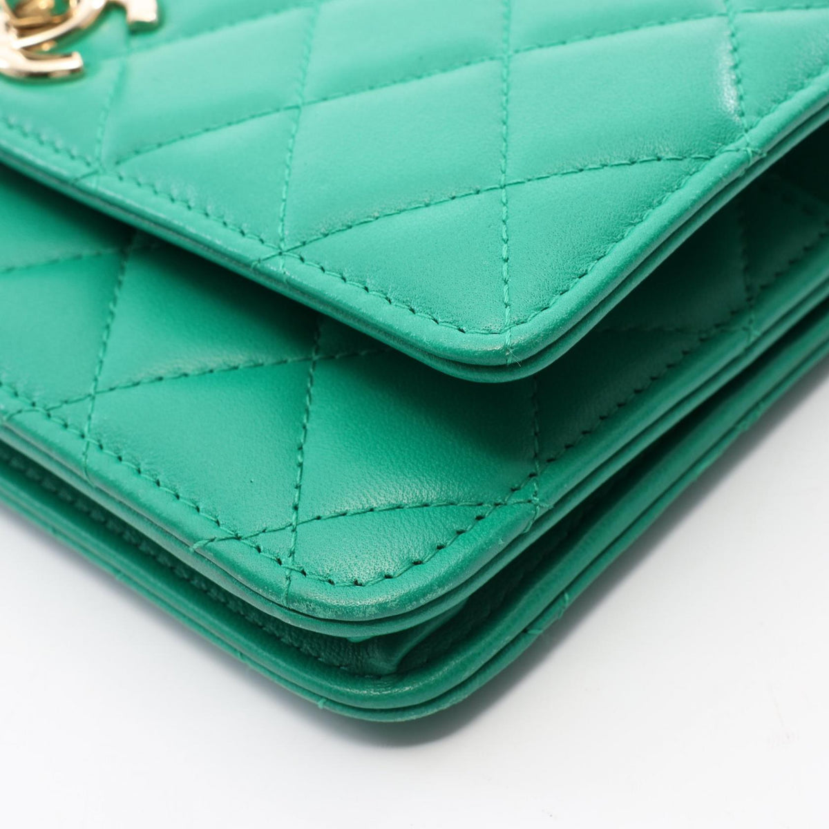 CHANEL Trendy CC Matelasse Bag Green