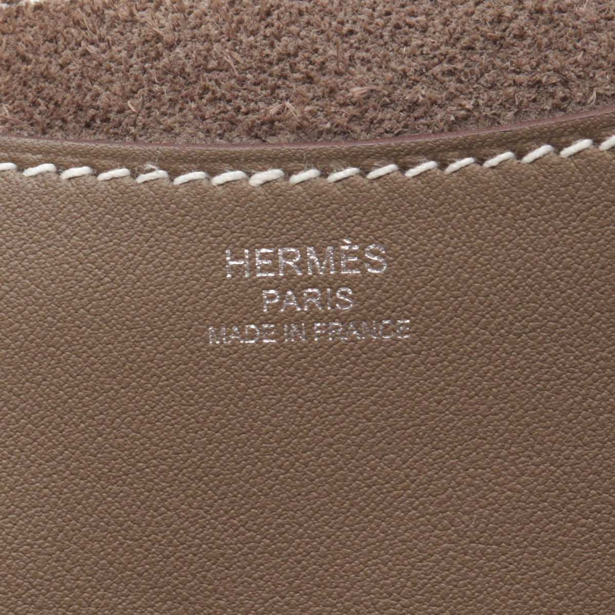 HERMES In The Loop 23 Etoupe Handle Bag