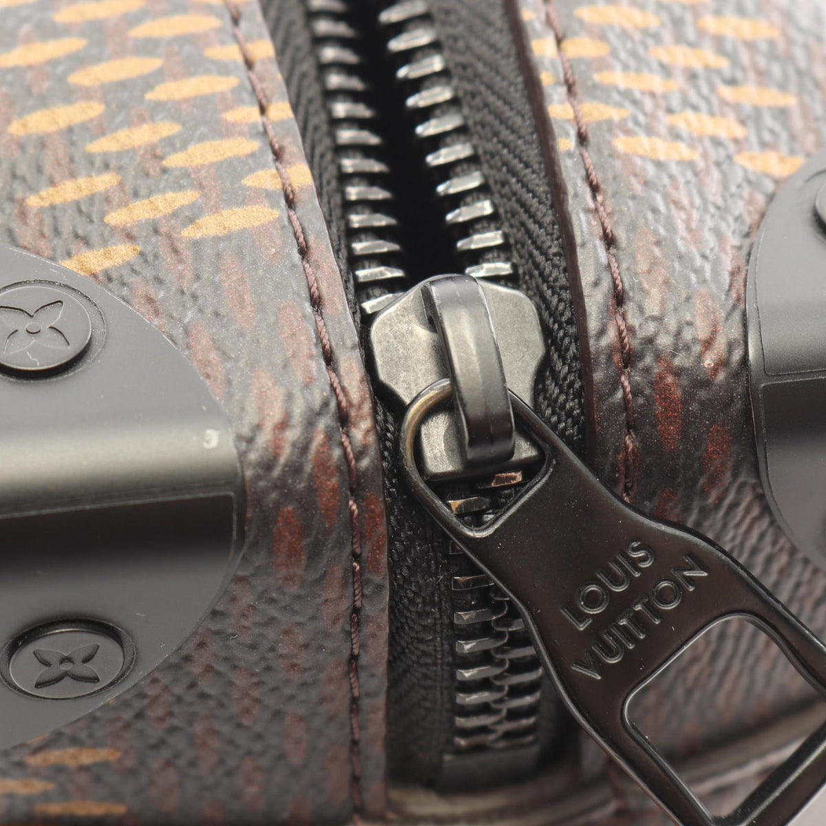 LOUIS VUITTON NIGO Damier Giant Bag Brown