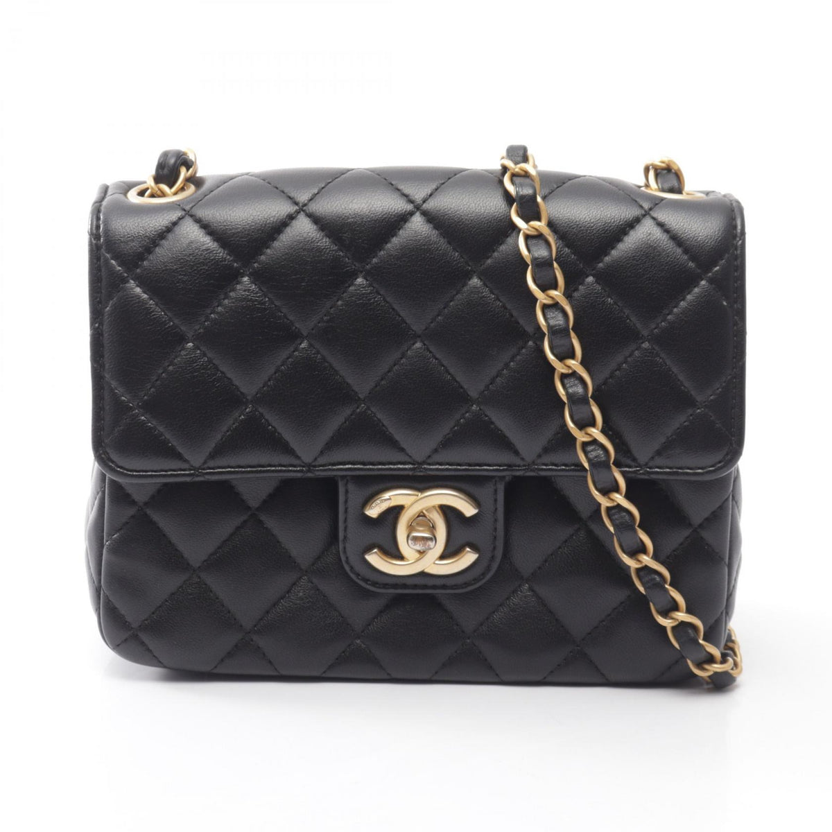 CHANEL Quilted Lambskin Shoulder Bag