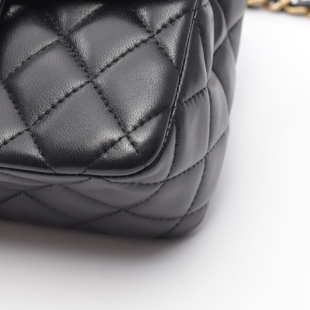 CHANEL Quilted Lambskin Shoulder Bag