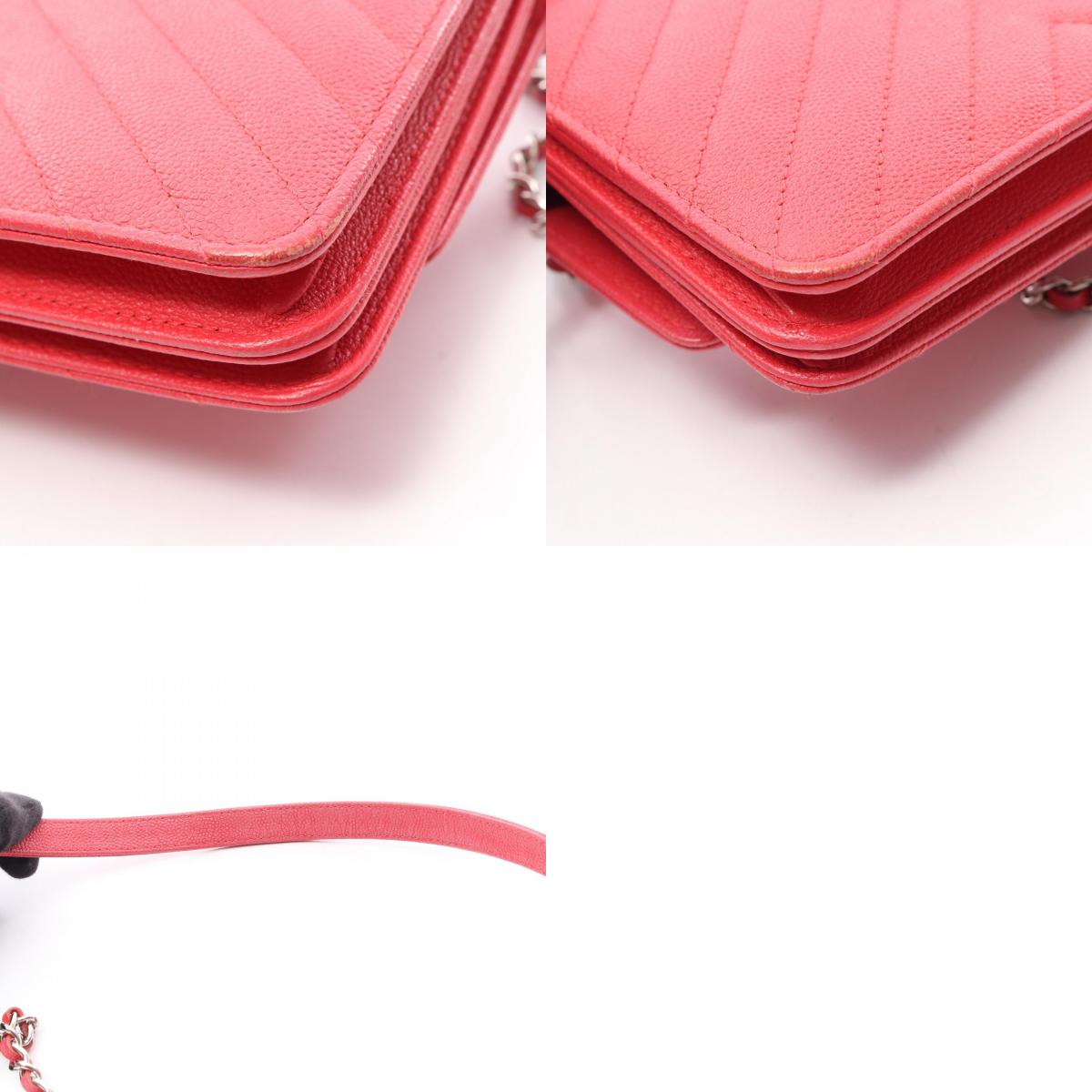 CHANEL Chevron V-Stitch Wallet Red Shoulder Bag