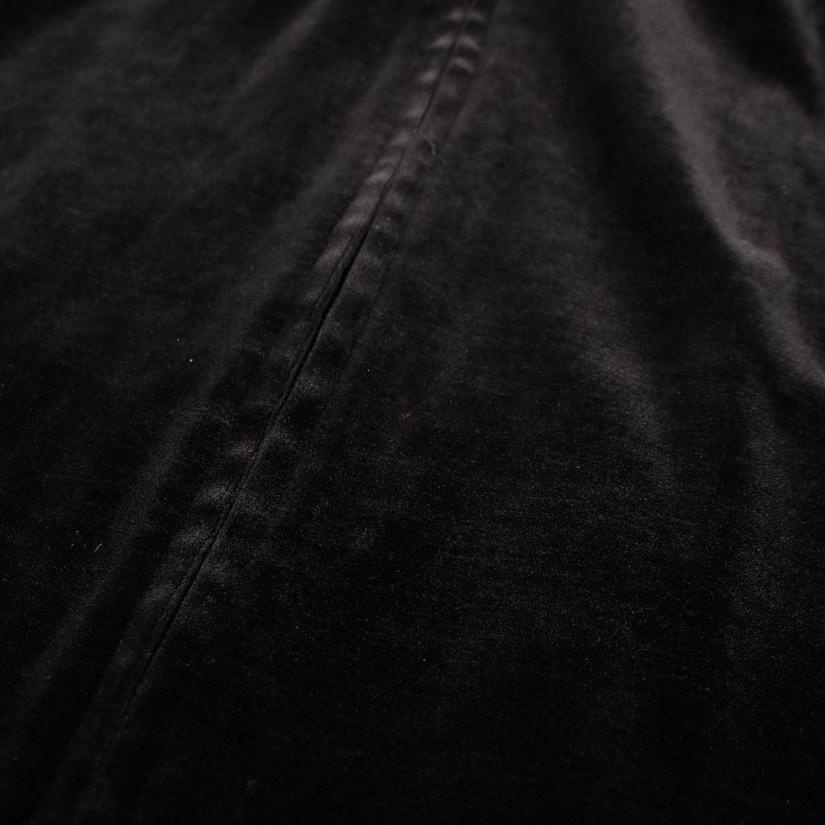 VELOUR NOIR by FOXEY NEW YORK Black Velour Hoodie Size 40