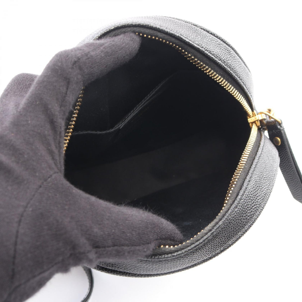 YVES SAINT LAURENT Vinyle Bag Black