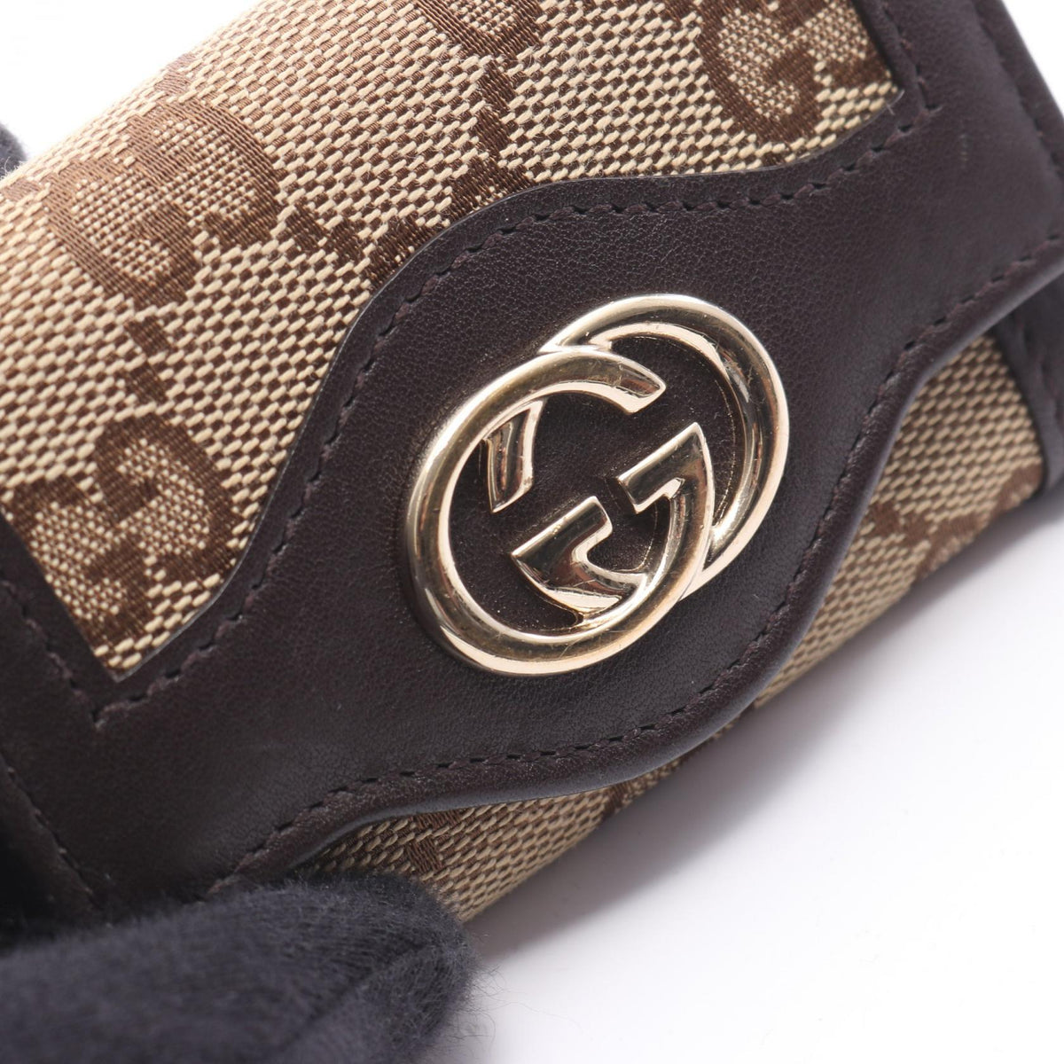 GUCCI Interlocking GG Canvas Case Beige