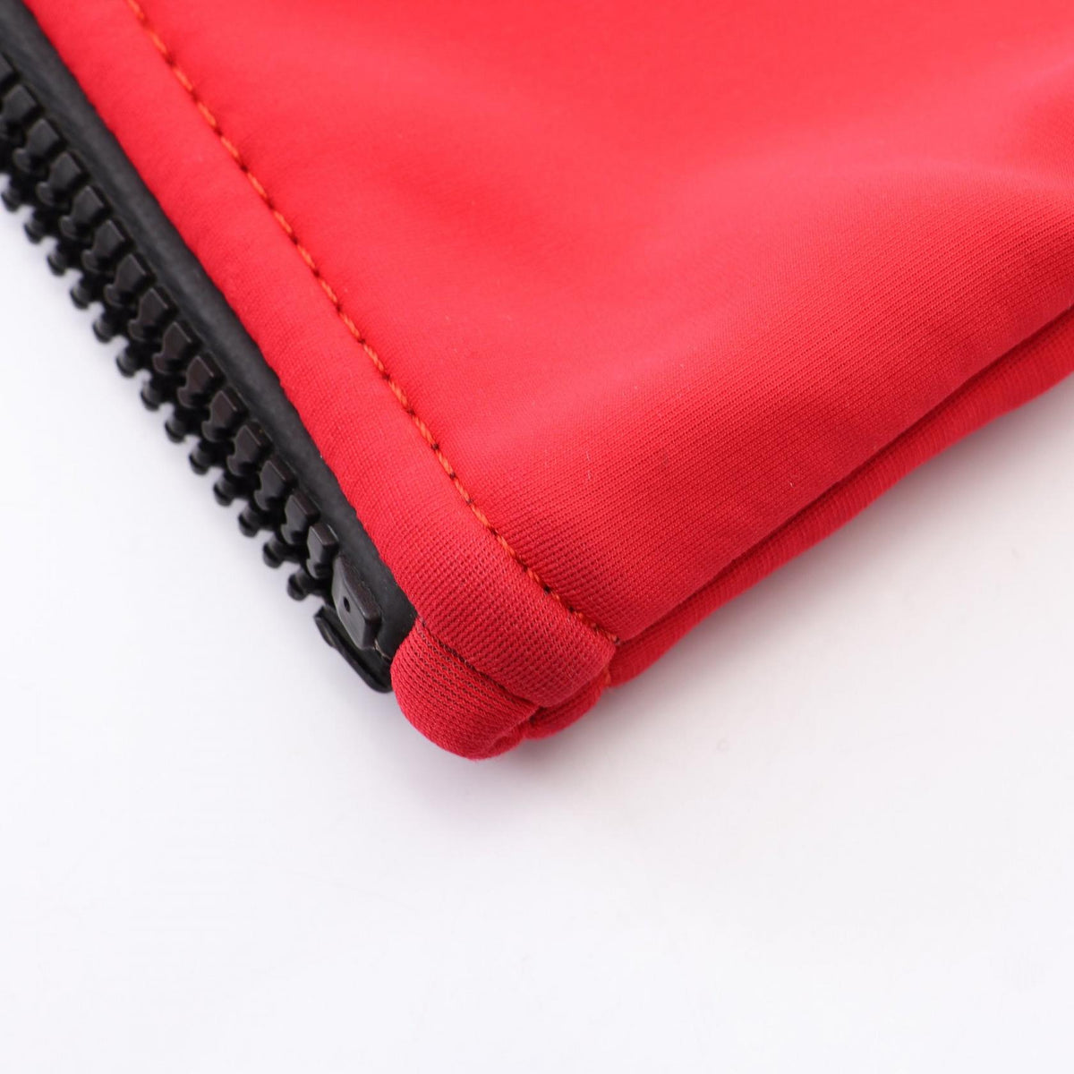 HERMES Neobain MM Polyamide Pouch Red