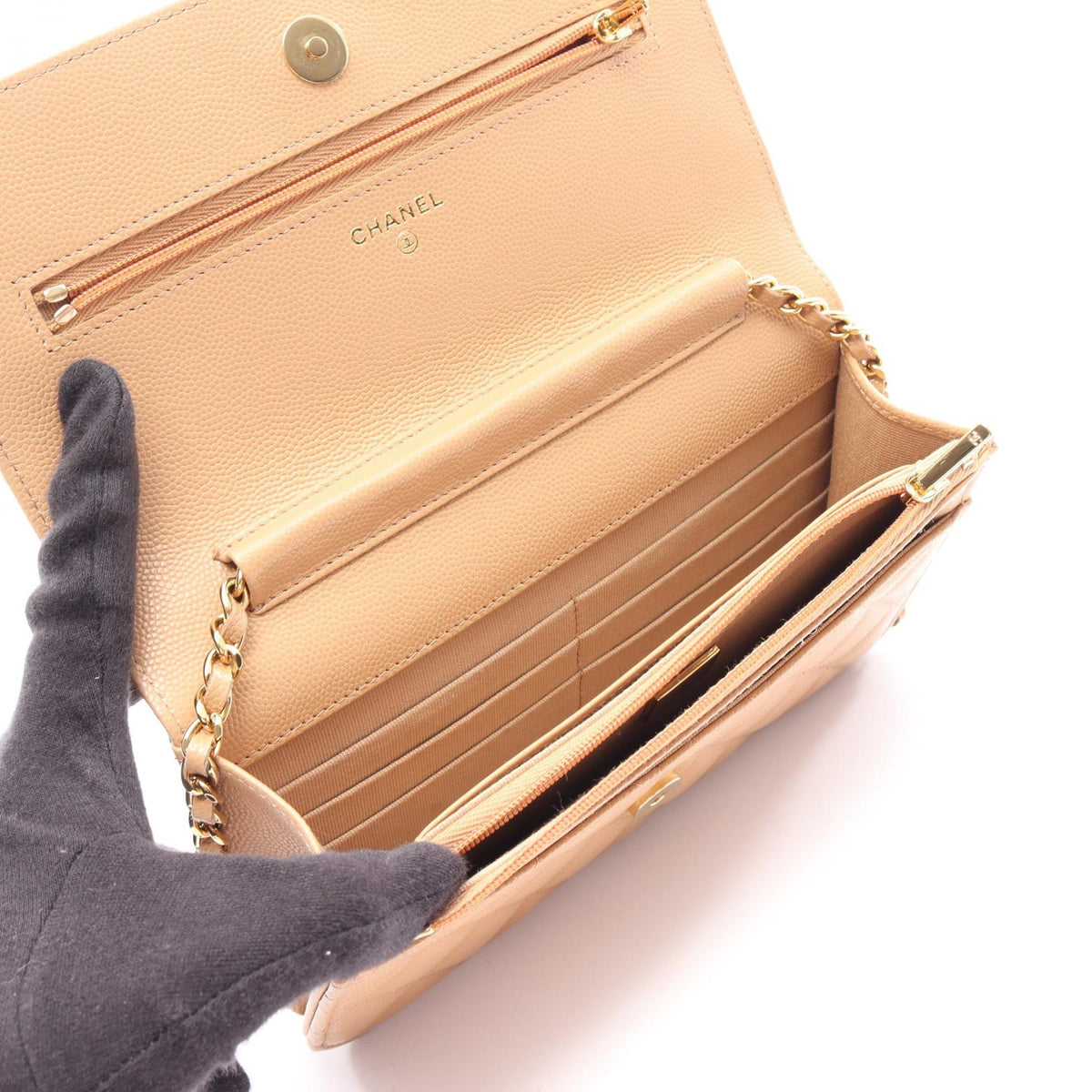 CHANEL Matelasse Calfskin Bag Beige