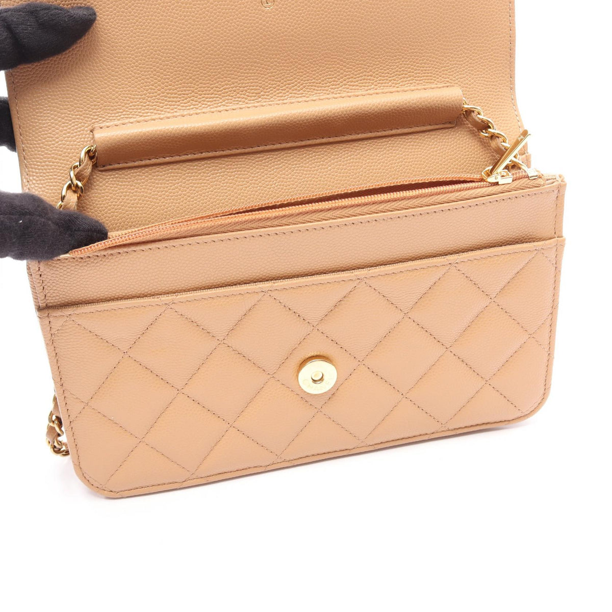 CHANEL Matelasse Calfskin Bag Beige