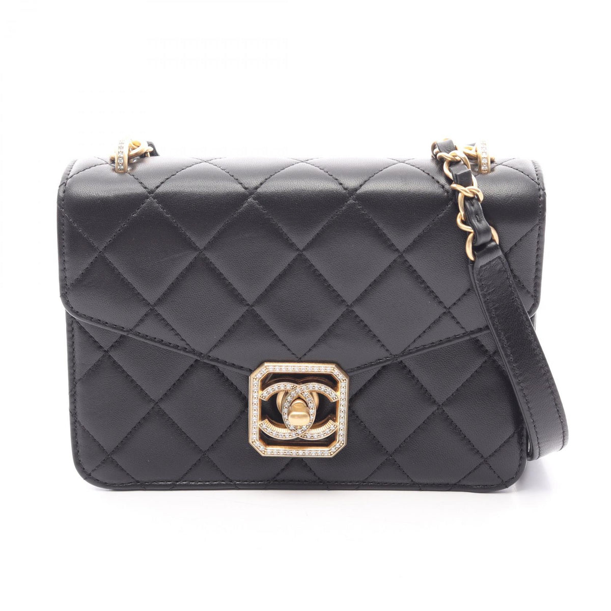 CHANEL Matelasse Lambskin Bag Black