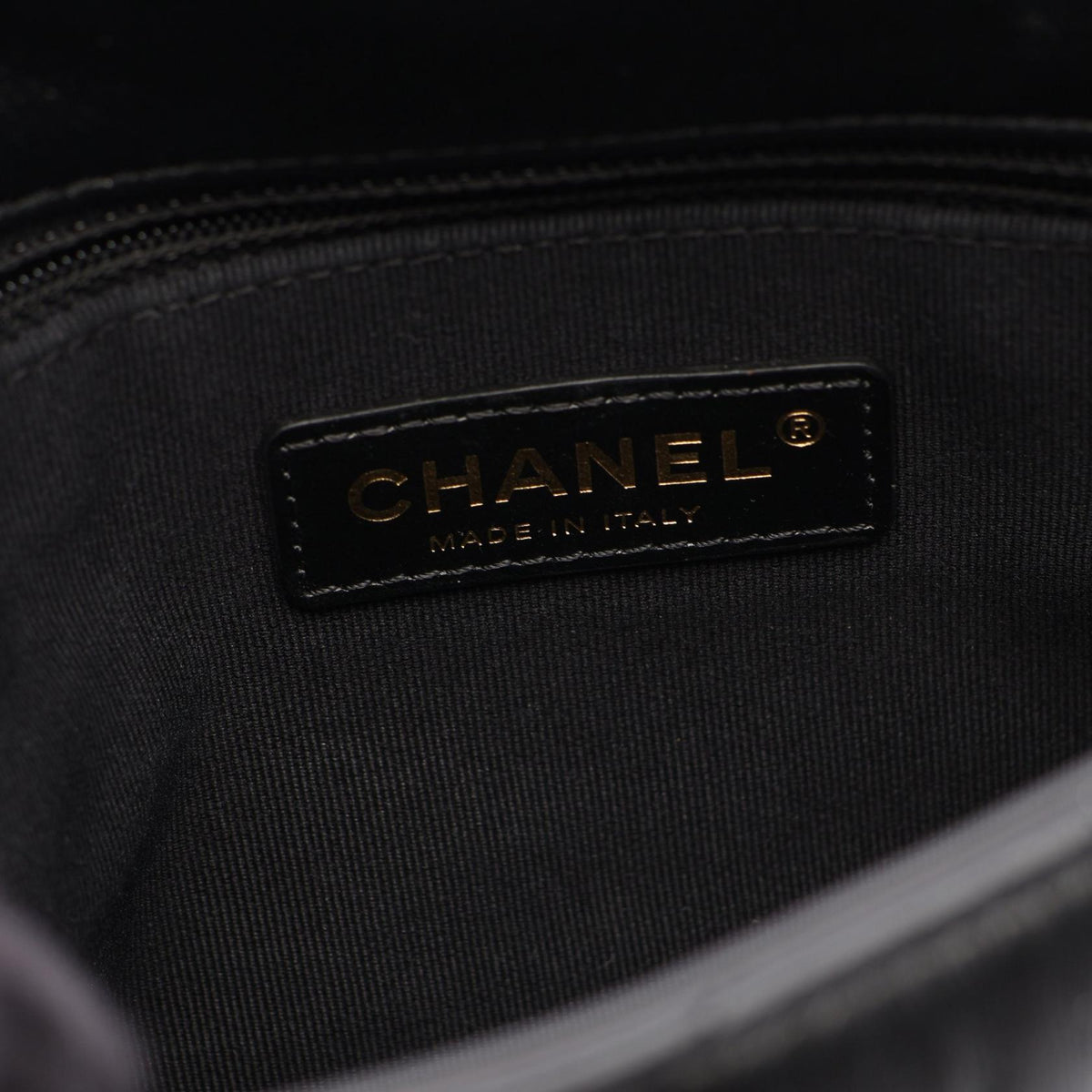 CHANEL Matelasse Leather Shoulder Bag