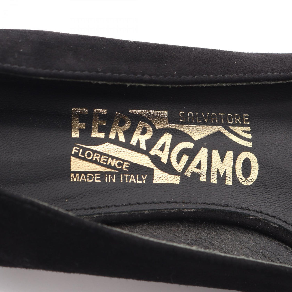 Salvatore Ferragamo Vara Ribbon Pumps Black Size US 6.5