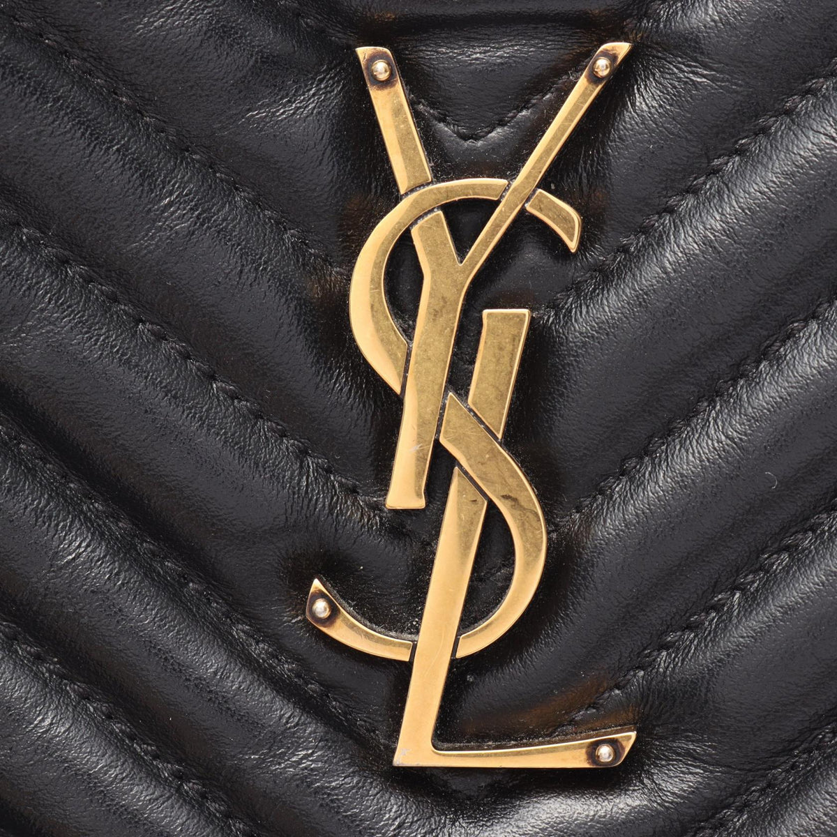SAINT LAURENT PARIS LOU Shoulder Bag