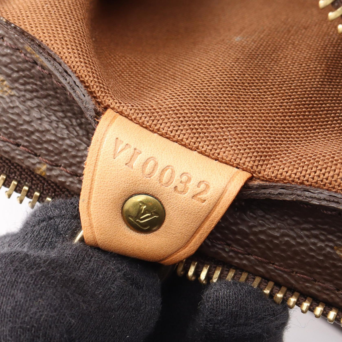 LOUIS VUITTON Monogram Canvas Shoulder Bag