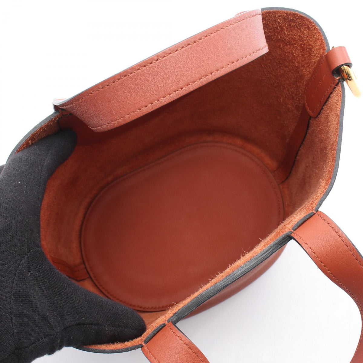 HERMES In the Loop 18 Taurillon Bag Brown