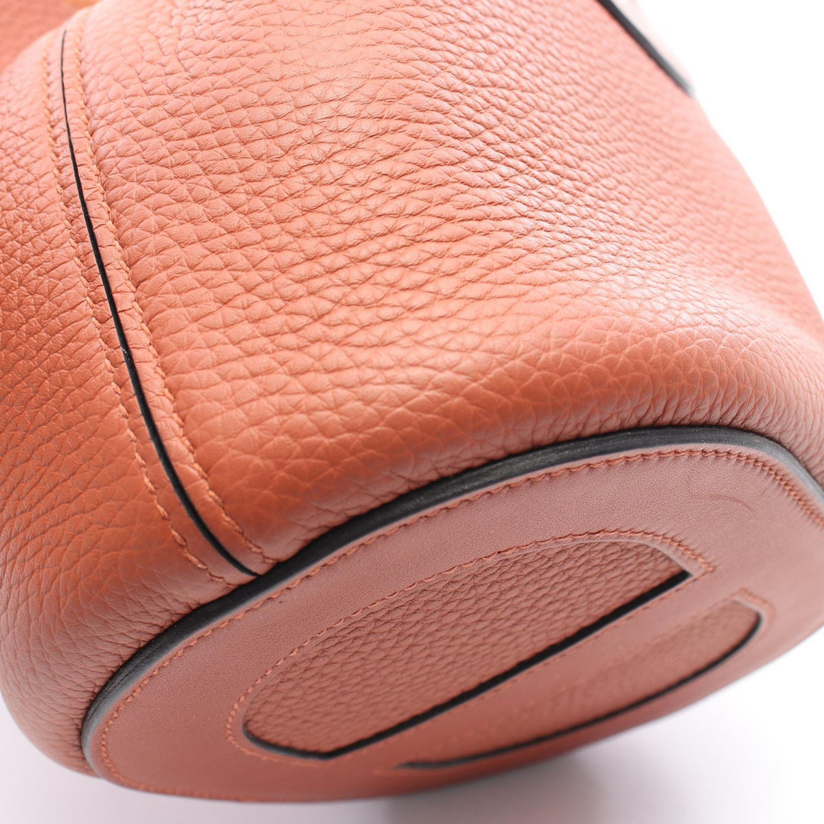 HERMES In the Loop 18 Taurillon Bag Brown