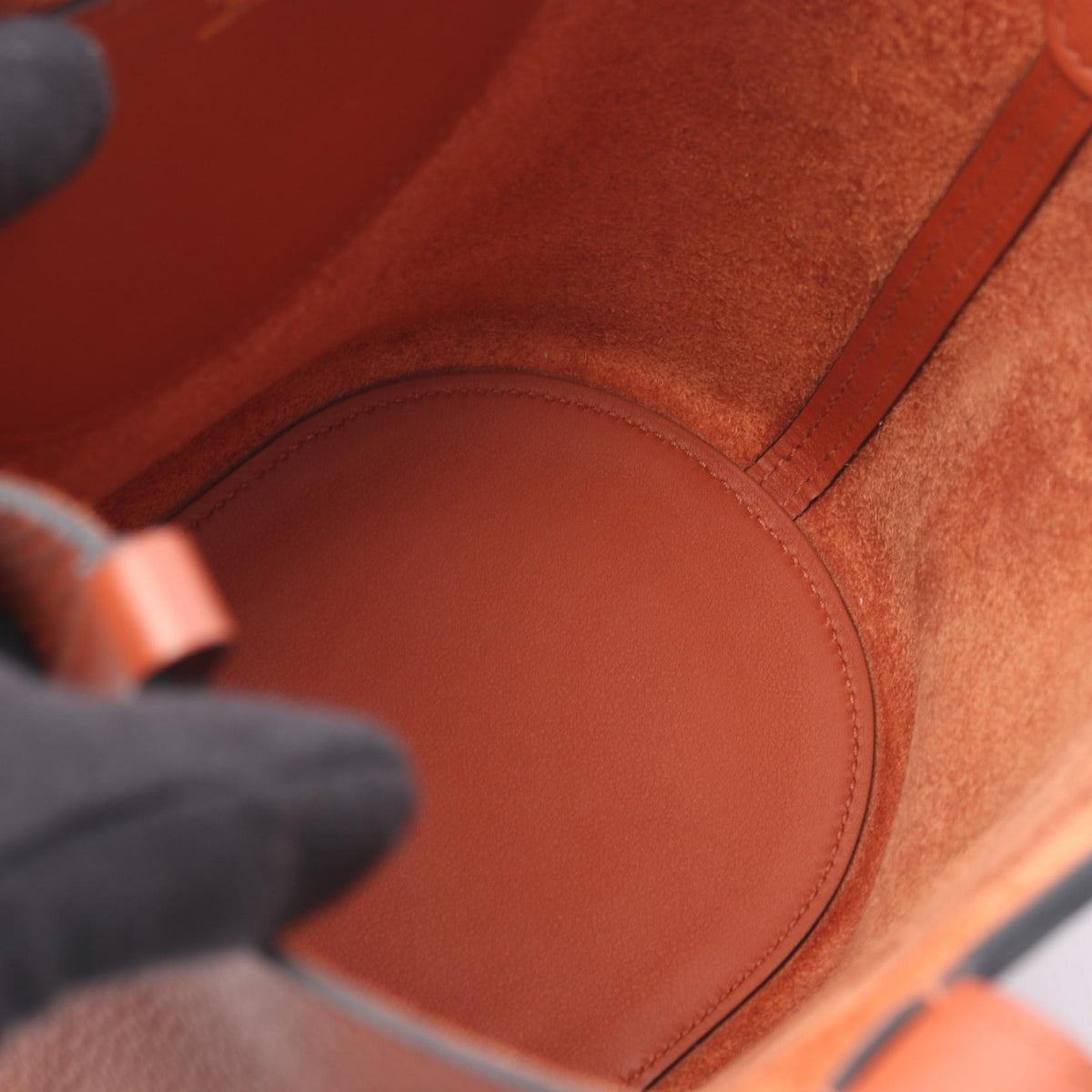 HERMES In the Loop 18 Taurillon Bag Brown