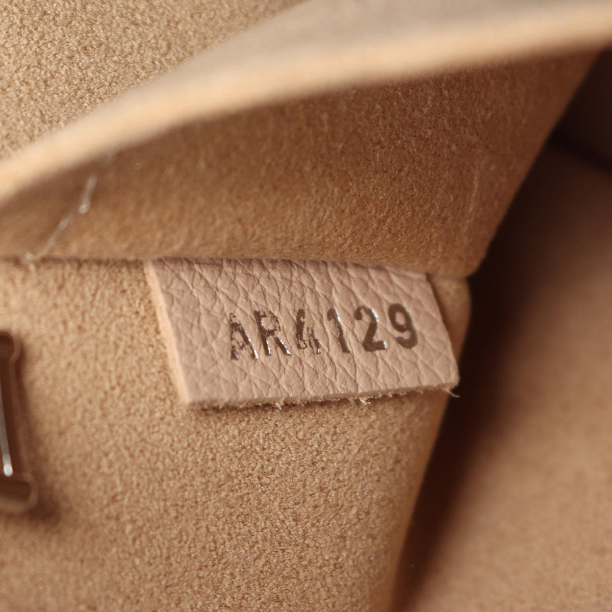 LOUIS VUITTON Lockme Day 2WAY Leather Bag