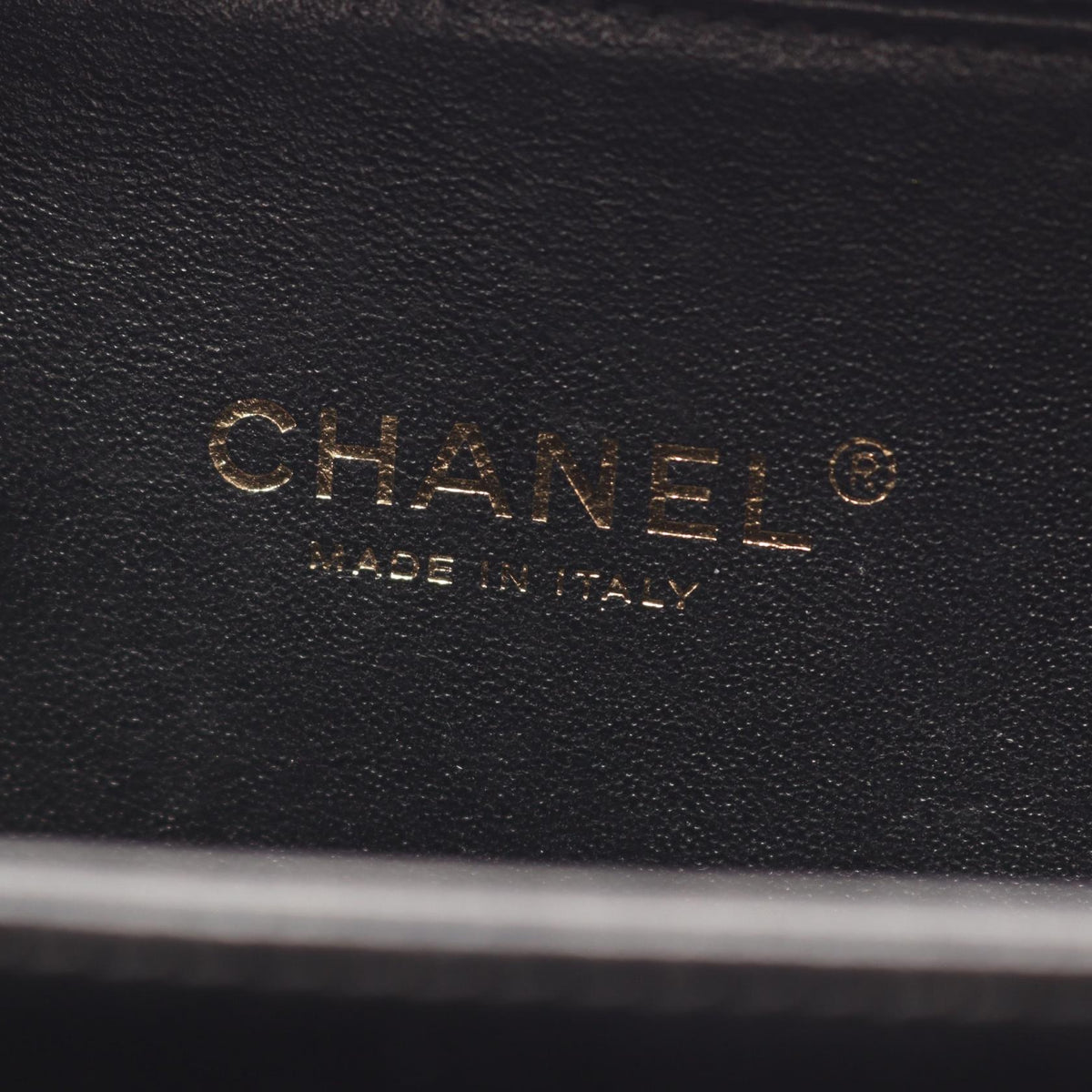 CHANEL CC Filigree Black Shoulder Bag