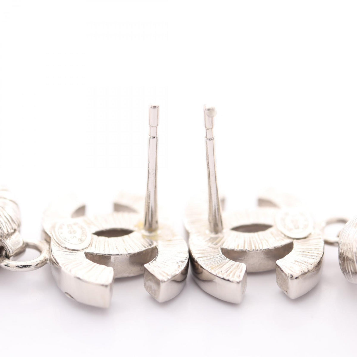 CHANEL B23S Coco Mark Earrings Silver