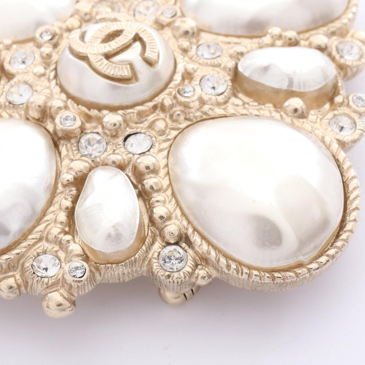 CHANEL Coco Mark Square B12C Pearl Brooch