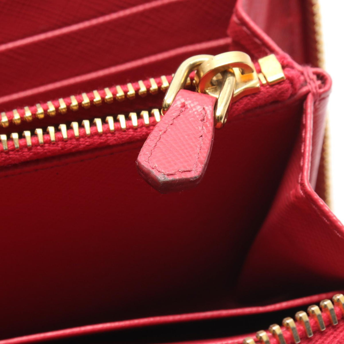 PRADA Round Zipper Saffiano Wallet Red