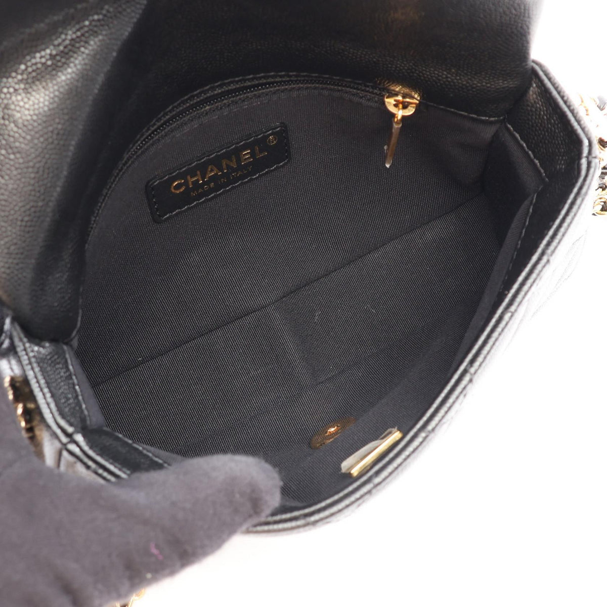 CHANEL Matelasse Caviar Skin Bag Black