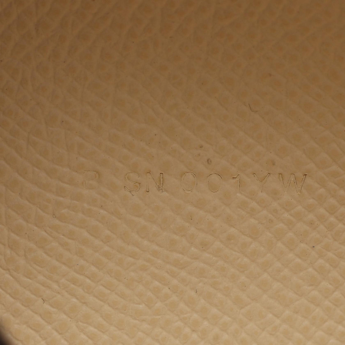 HERMES Constance Long To Go Shoulder Bag Beige