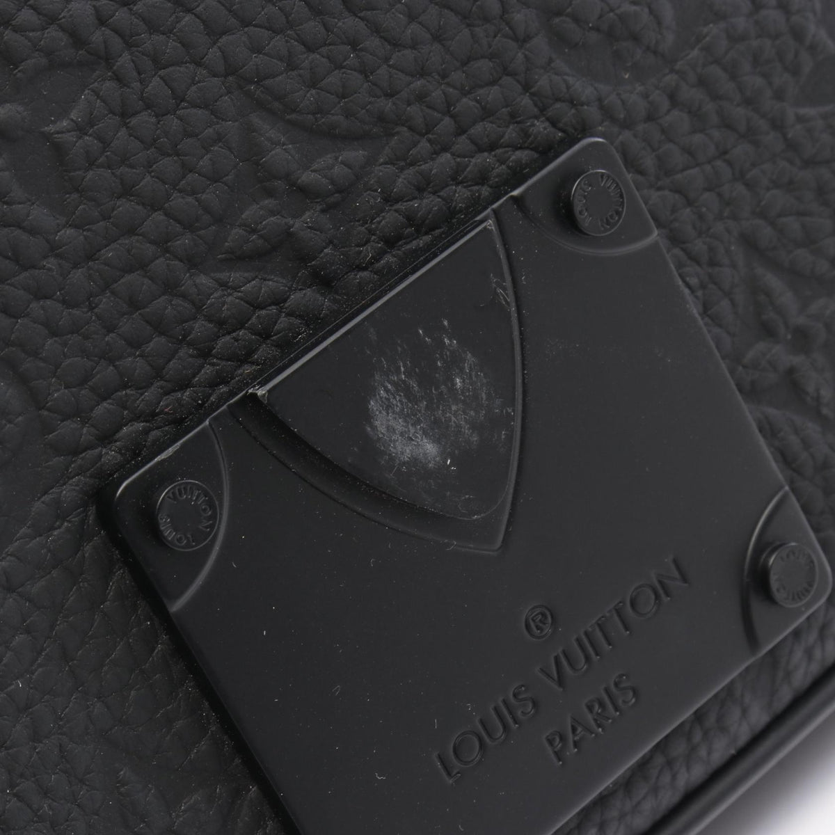 LOUIS VUITTON S-Lock Noir Bag Black