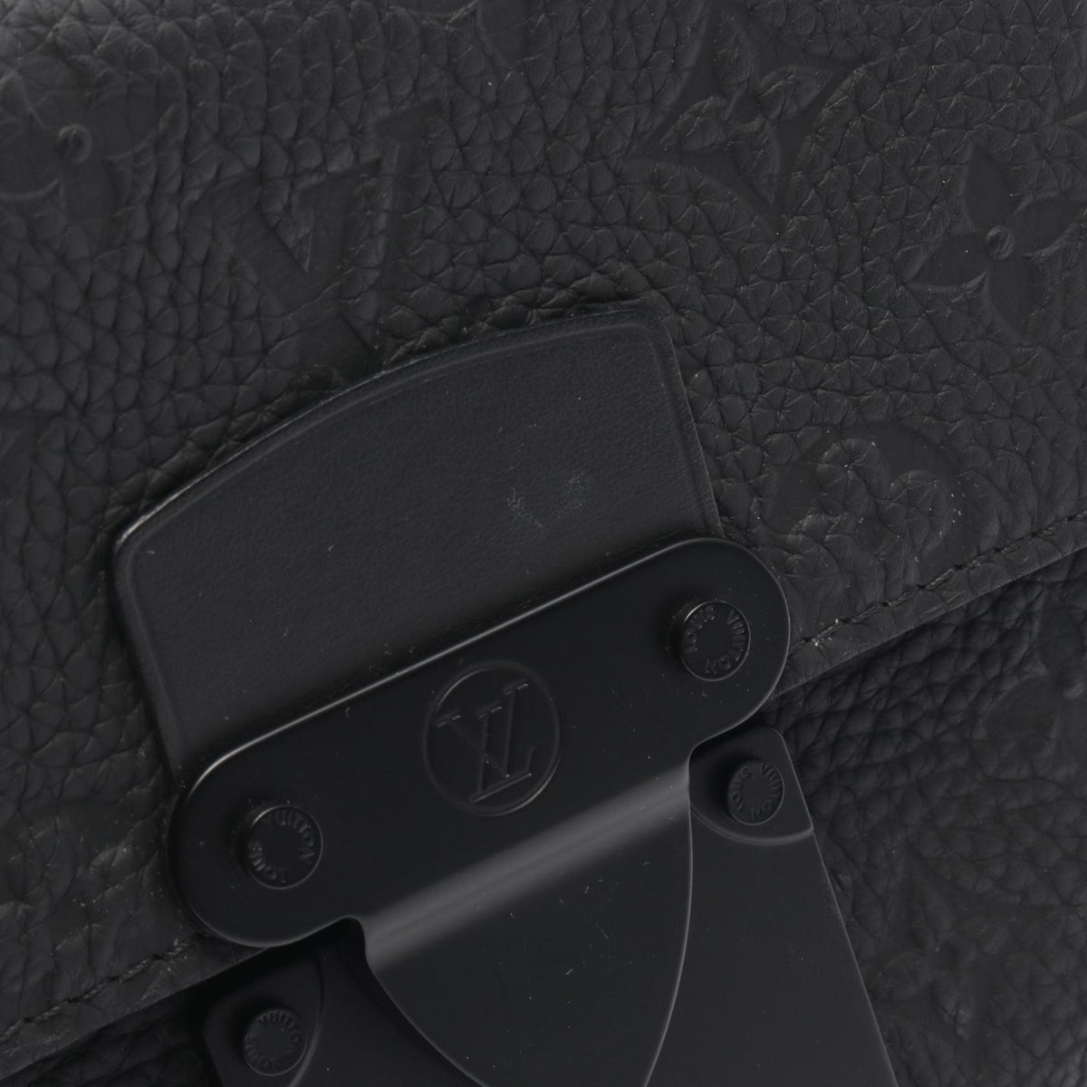 LOUIS VUITTON S-Lock Noir Bag Black
