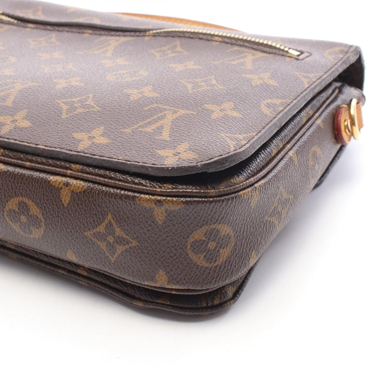 LOUIS VUITTON Pochette Metis Bag Brown