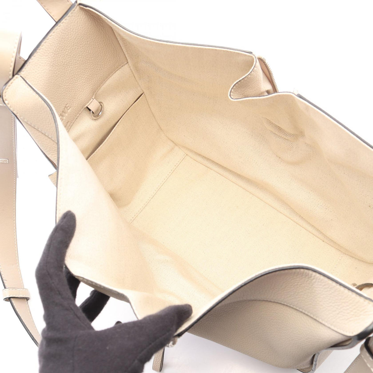 LOEWE HAMMOCK SMALL 2WAY Leather Bag Beige
