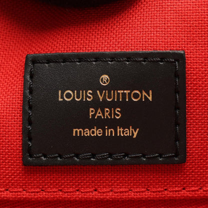 LOUIS VUITTON OnTheGo GM Shoulder Bag