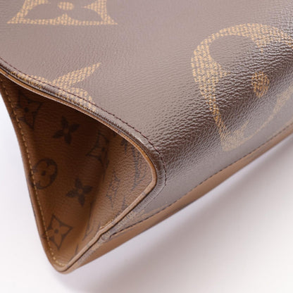 LOUIS VUITTON OnTheGo GM Shoulder Bag