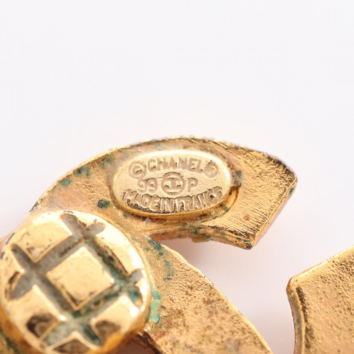 CHANEL 99P Coco Mark Gold Earrings Gold