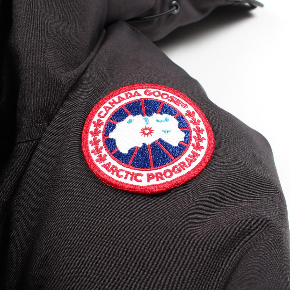 CANADA GOOSE CHATEAU PARKA FUSION FIT Jacket Black Size S