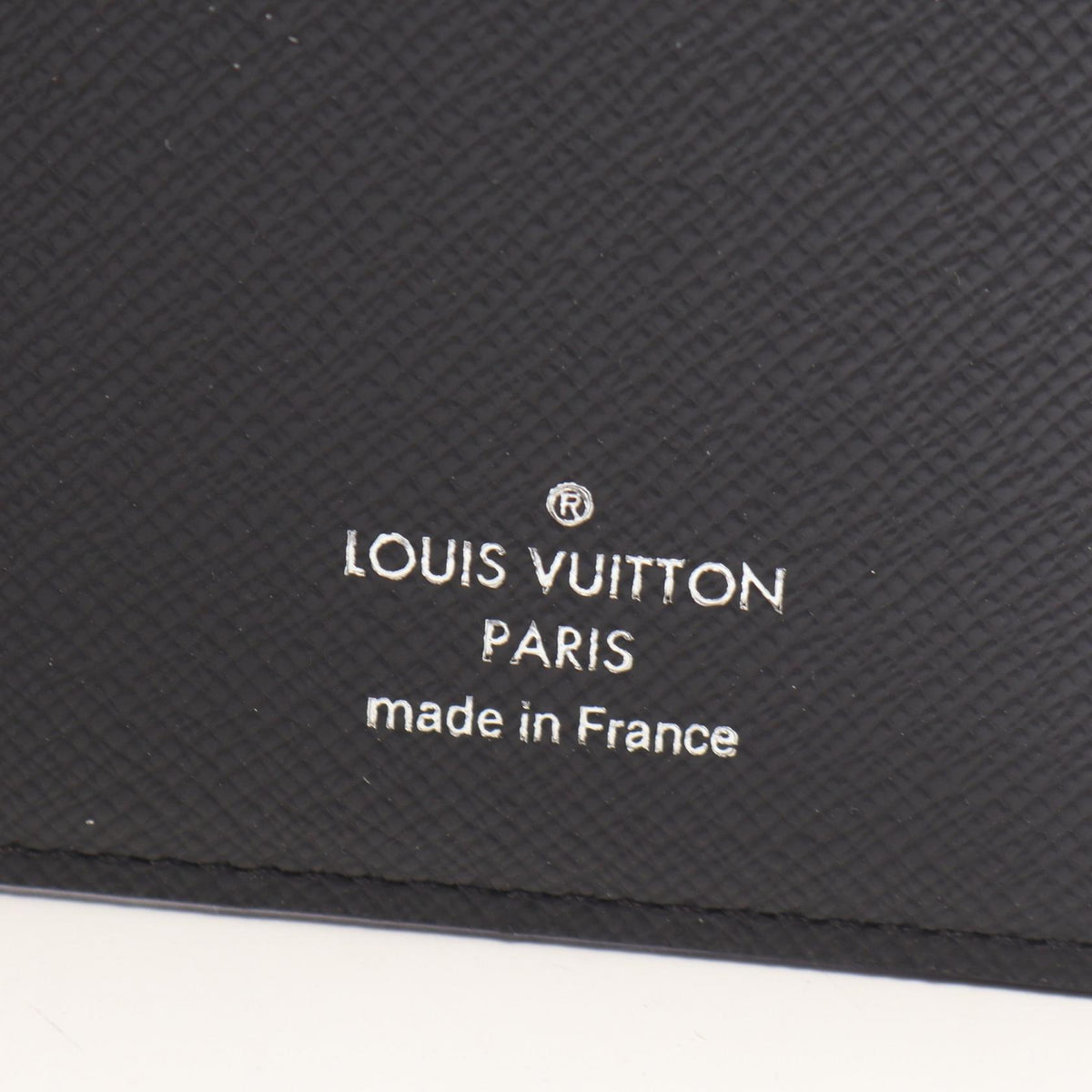LOUIS VUITTON Taiga Ardoise Portefeuille Brazza Wallet