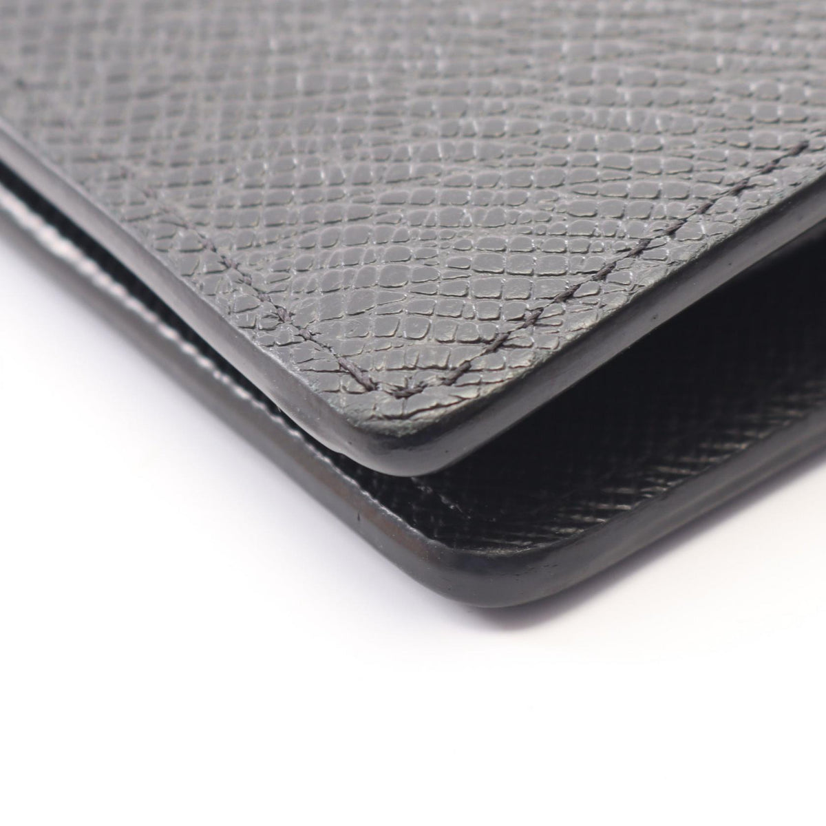 LOUIS VUITTON Taiga Ardoise Portefeuille Brazza Wallet