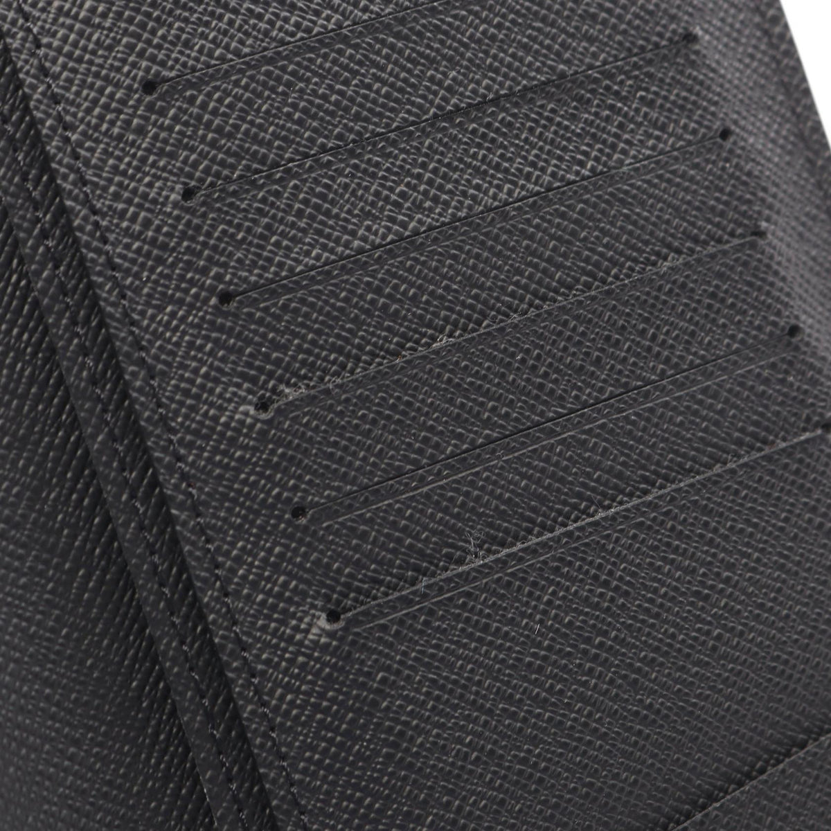 LOUIS VUITTON Taiga Ardoise Portefeuille Brazza Wallet