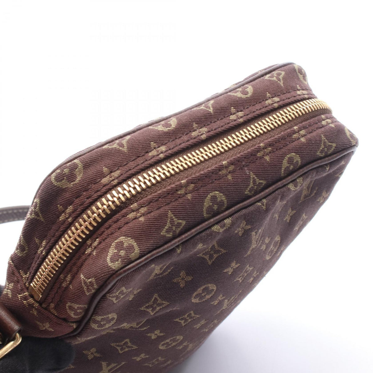 LOUIS VUITTON Pochette Danube Shoulder Bag