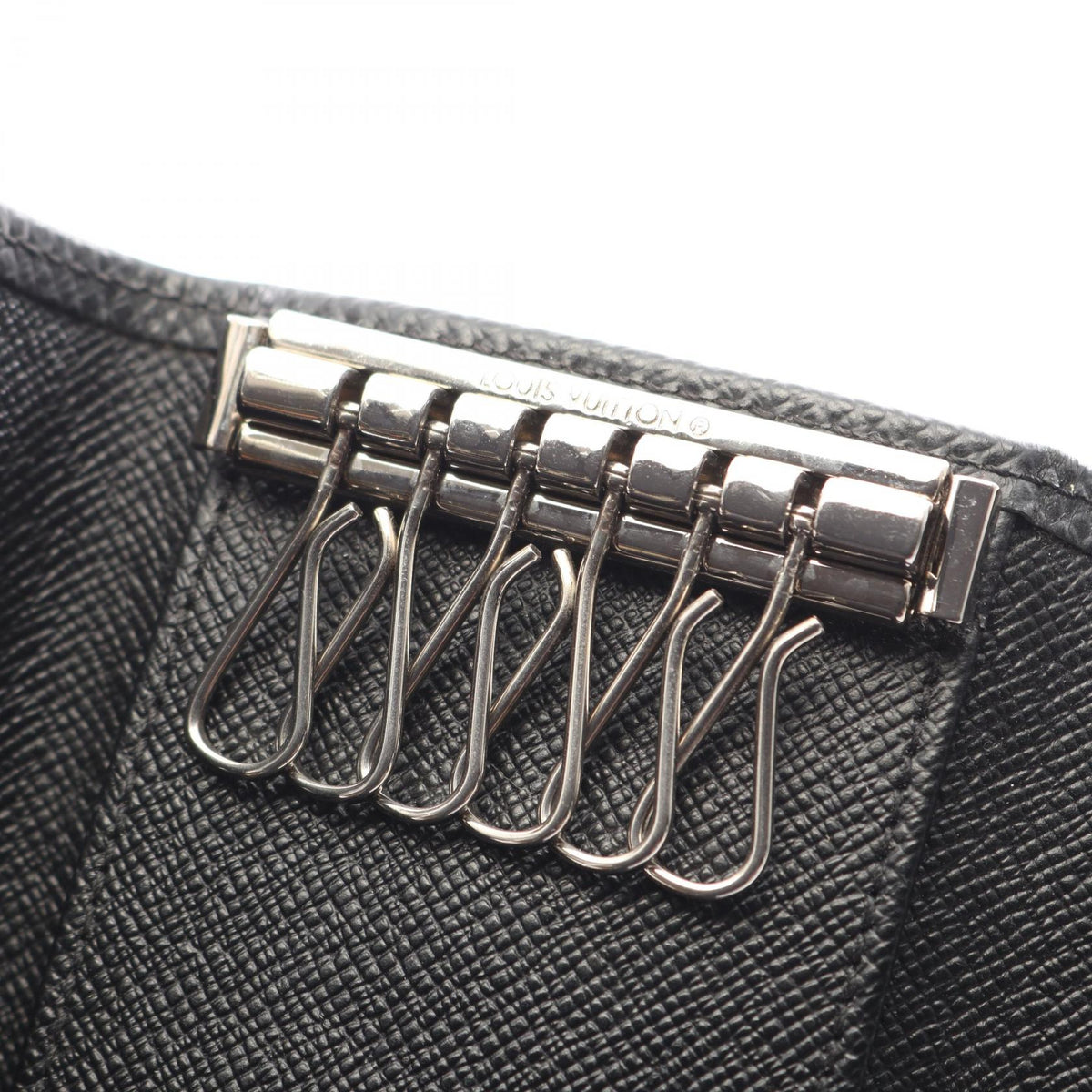 LOUIS VUITTON Multiclés 6 Taiga Ardoise Key Case Black