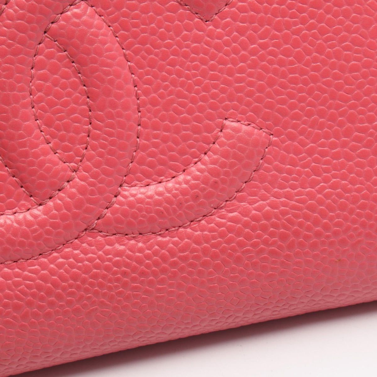 CHANEL Coco Mark Caviar Skin Around Wallet