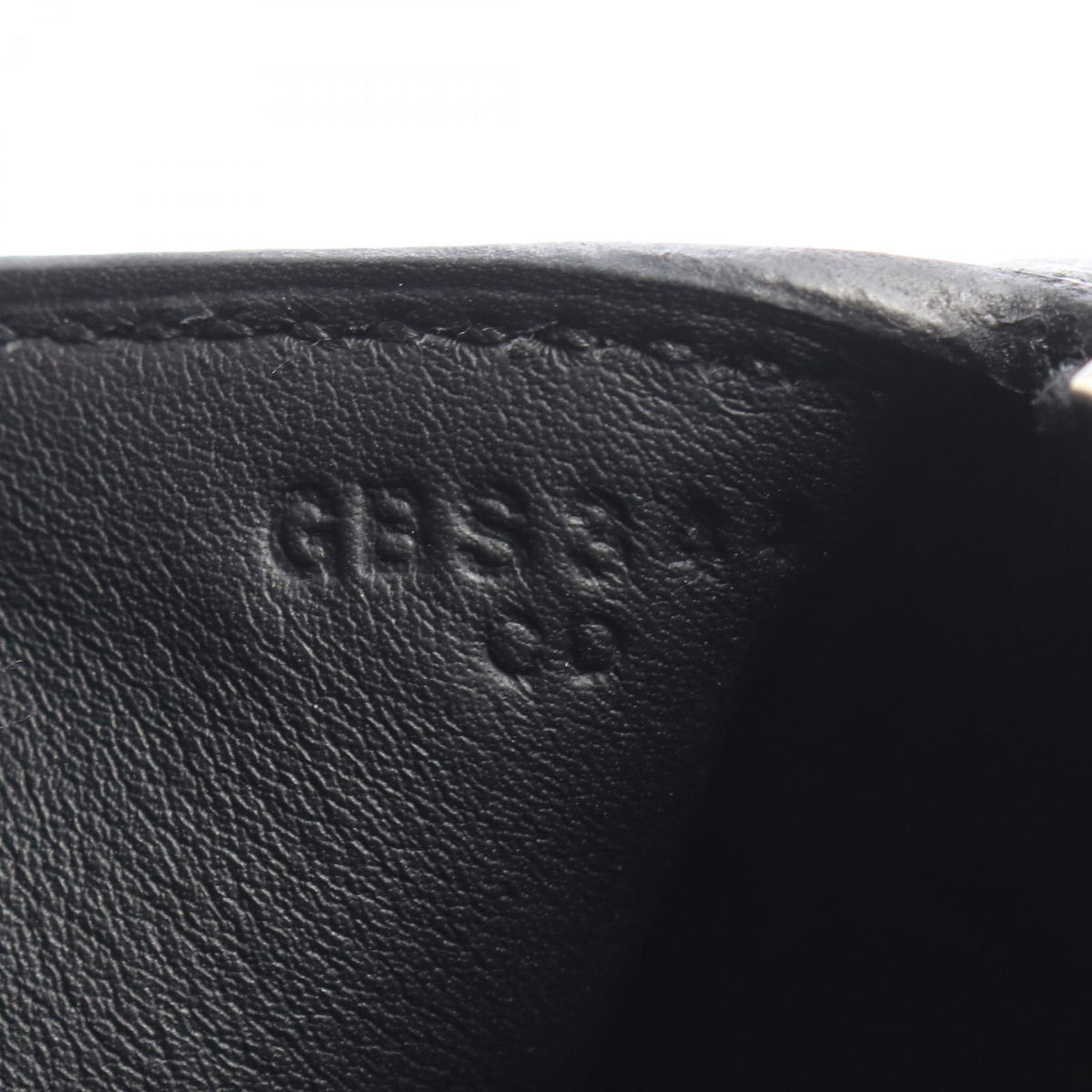 HERMES Lindy Mini Taurillon Shoulder Bag