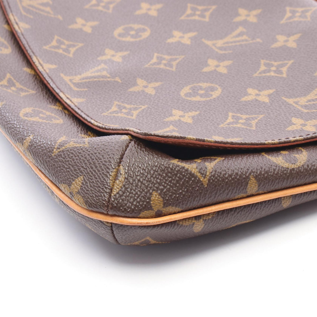 LOUIS VUITTON Musette Tango Shoulder Bag