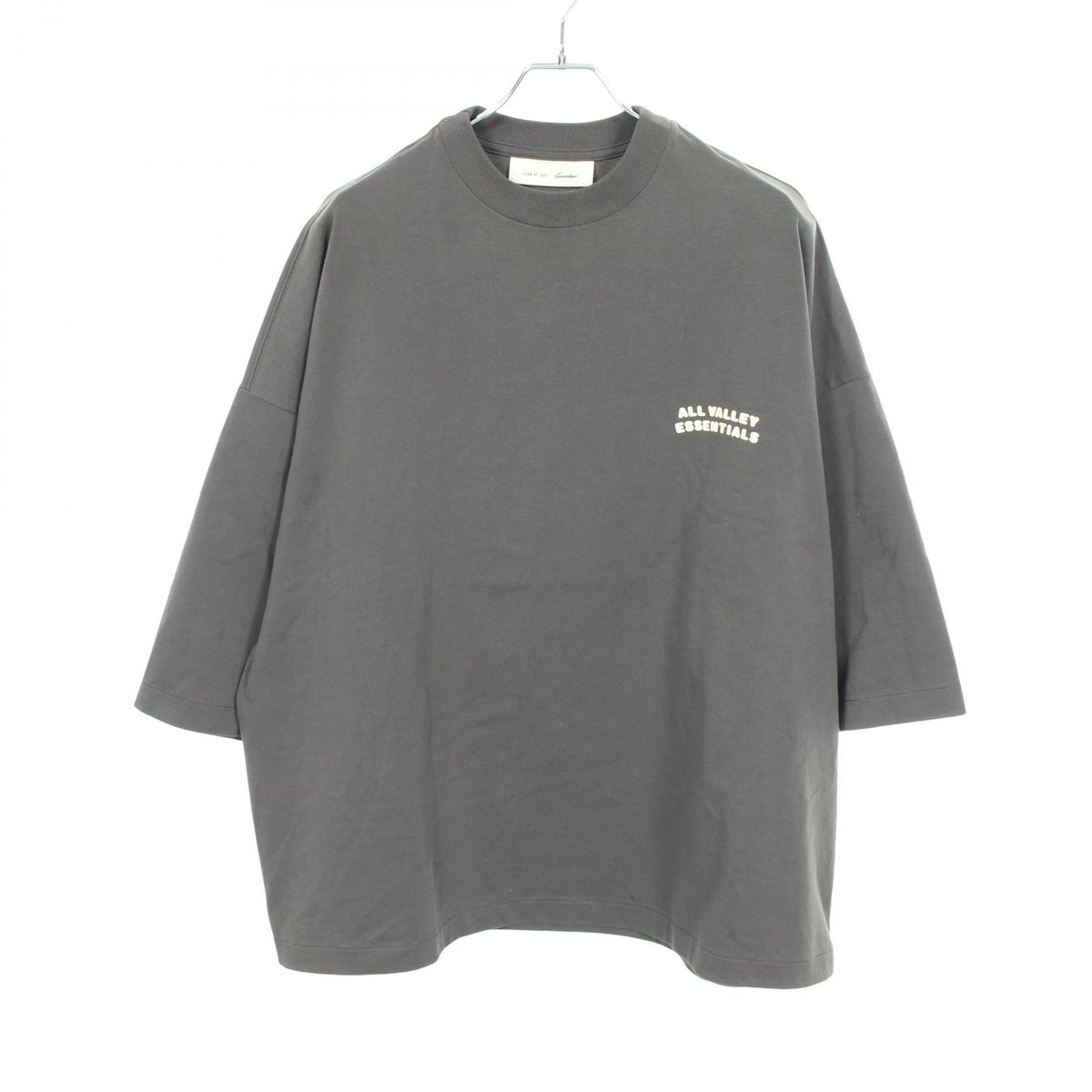 FOG ESSENTIALS Merch Tee Boxy Fit T-Shirt Gray Size L