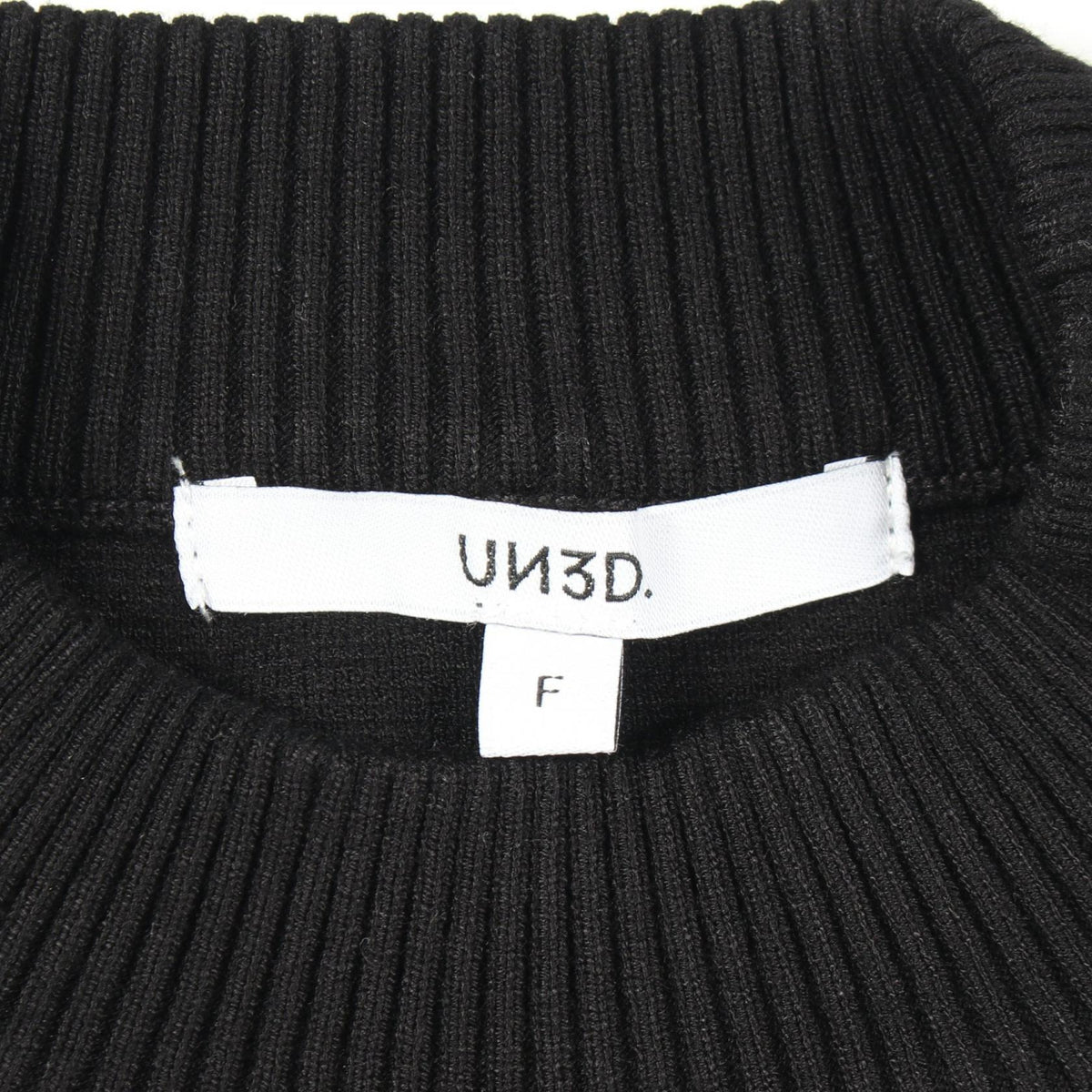 UN3D. Asymmetric Long Knit Rayon Vest Size ONE SIZE