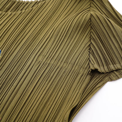 PLEATS PLEASE Pleated Embroidered T-Shirt Size 4